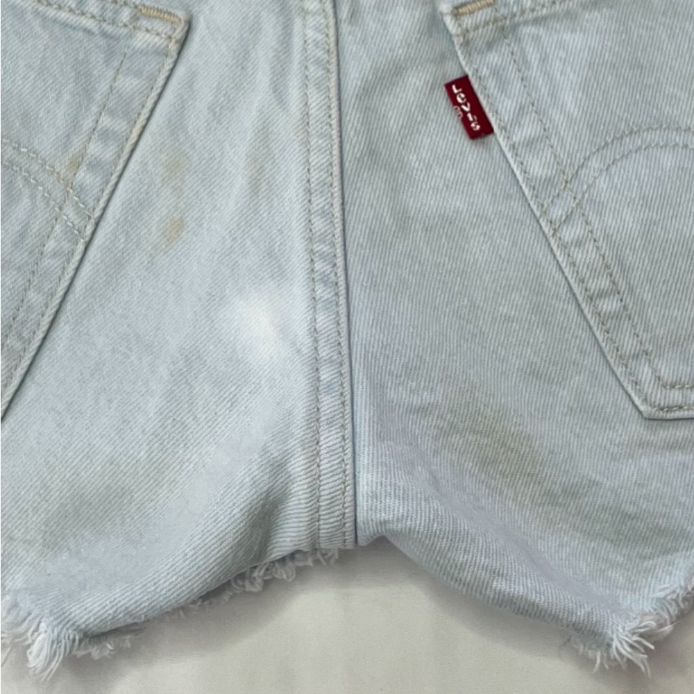 LEVI light blue shorts